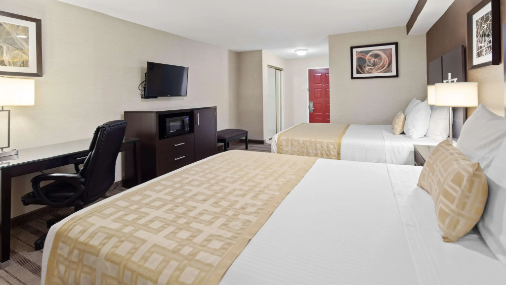 Best Western Pasadena Royale Inn & Suites — photo 6