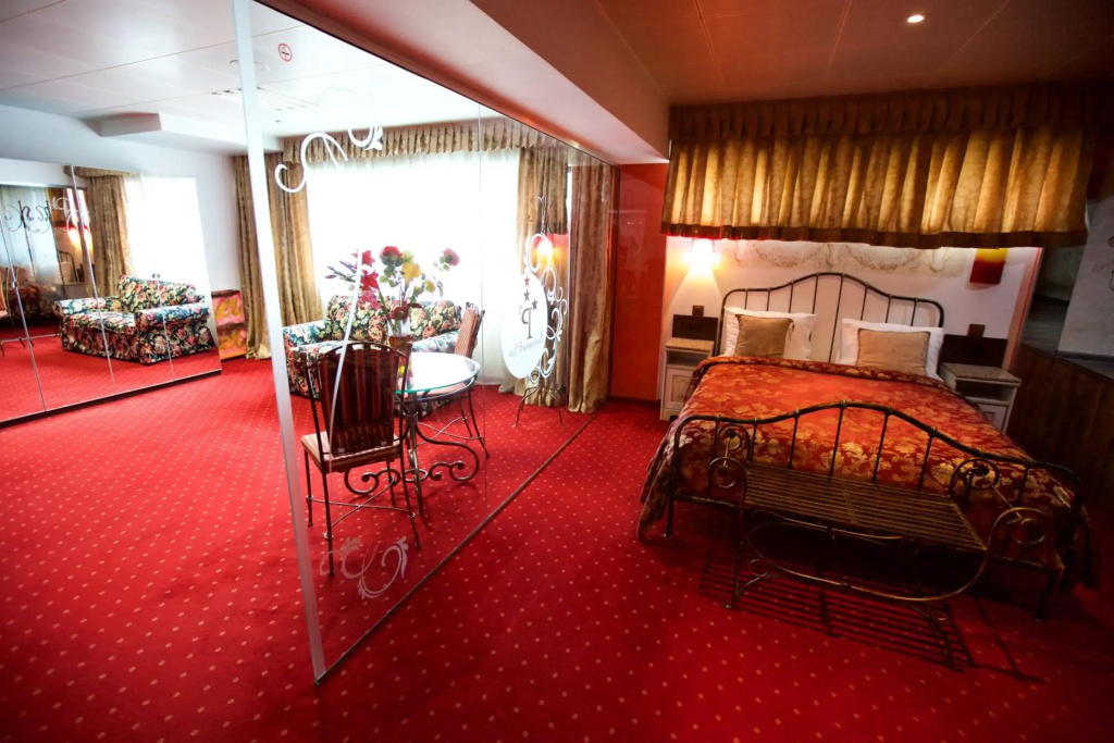 Grand Pier Hotel Old Town, photo 5