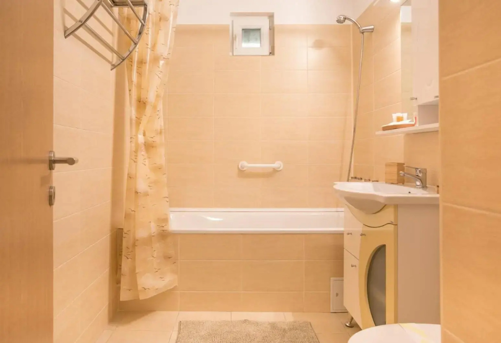 Golden Apartment Baneasa — photo 8