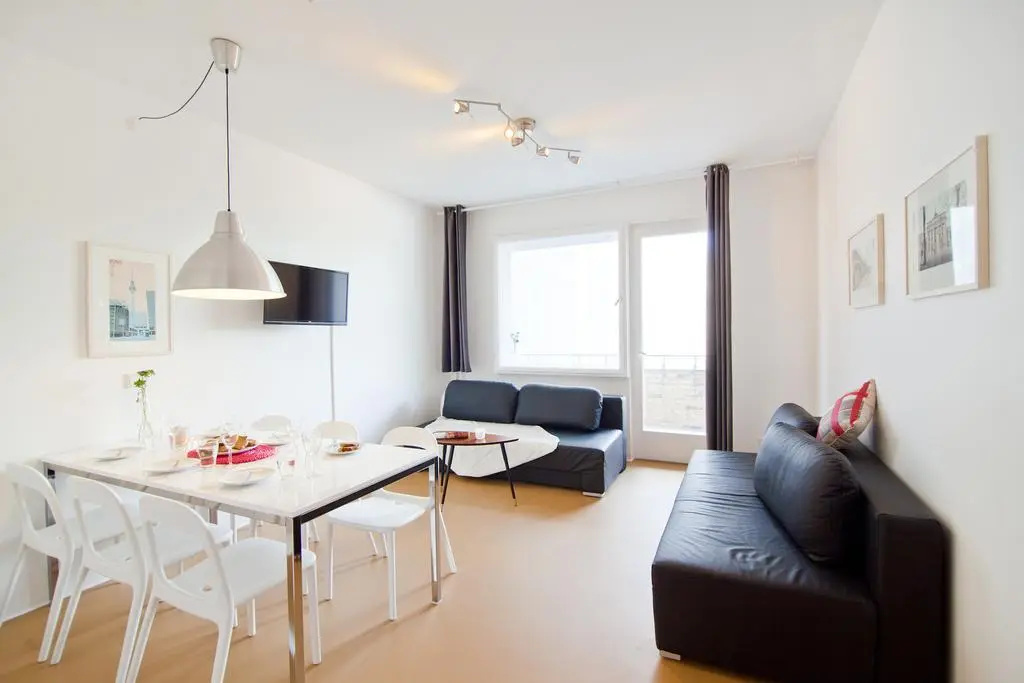 Apartments elPilar Wedding — photo 3