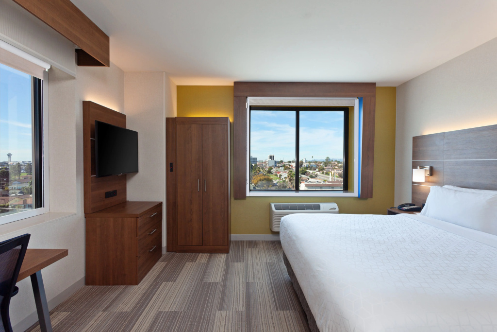 Holiday Inn Express Los Angeles Airport by IHG — photo 7
