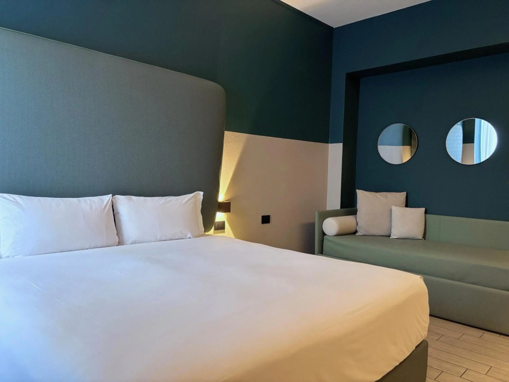 AV Hotel Milano — photo 3