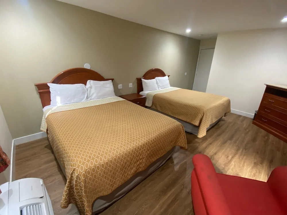 Royale Inn Motel, photo 2