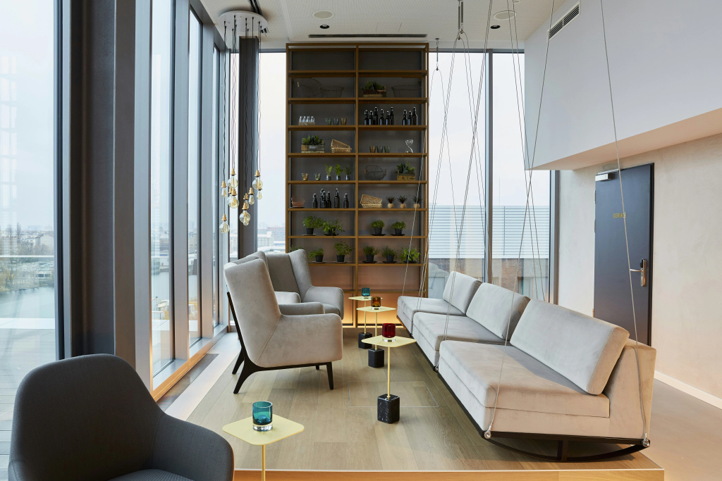 Hotel Indigo Berlin - East Side Gallery by IHG — photo 6