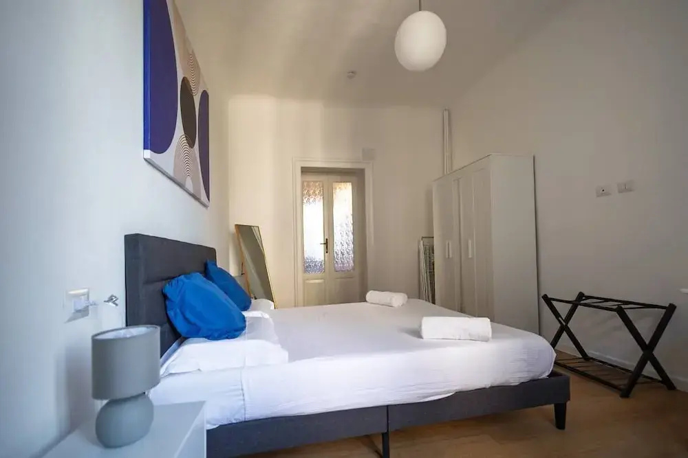 [Modern] 2BR/2BA • Metro Access • 12min Duomo — photo 3