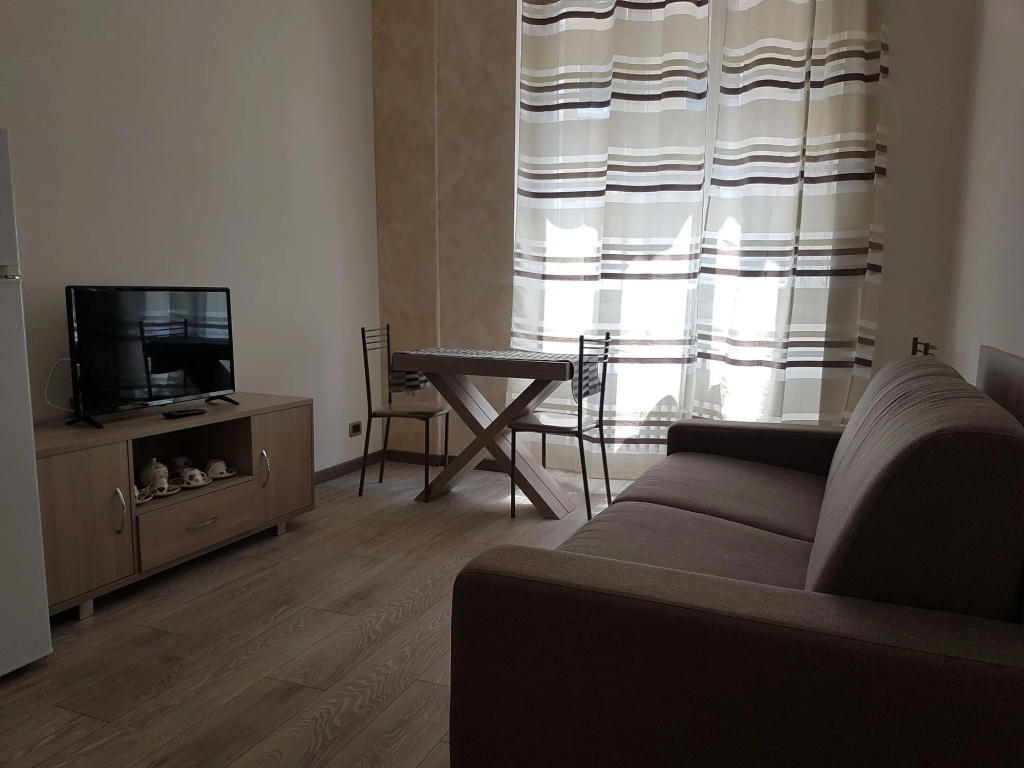 Sant'Ambrogio Flat — photo 4