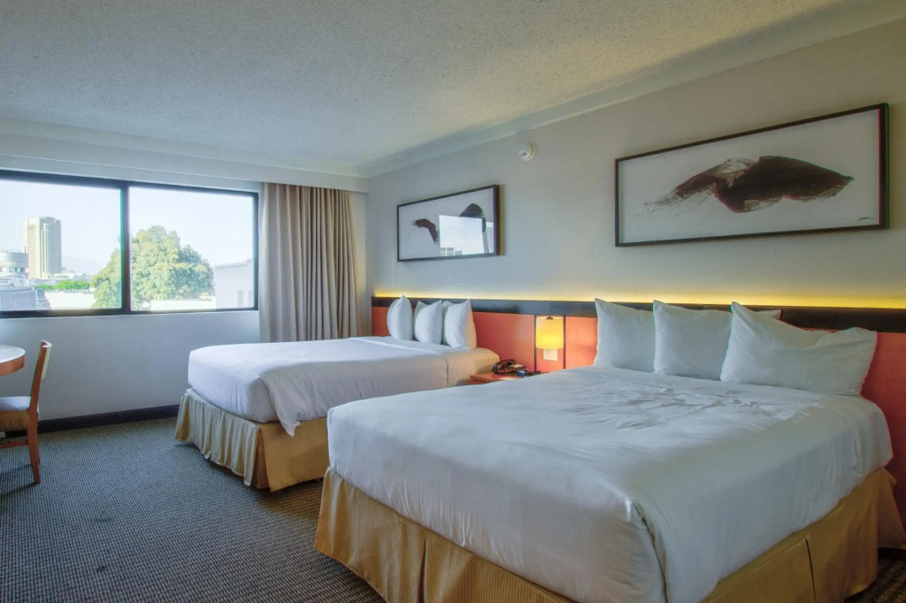 Miyako Hotel Los Angeles — photo 3