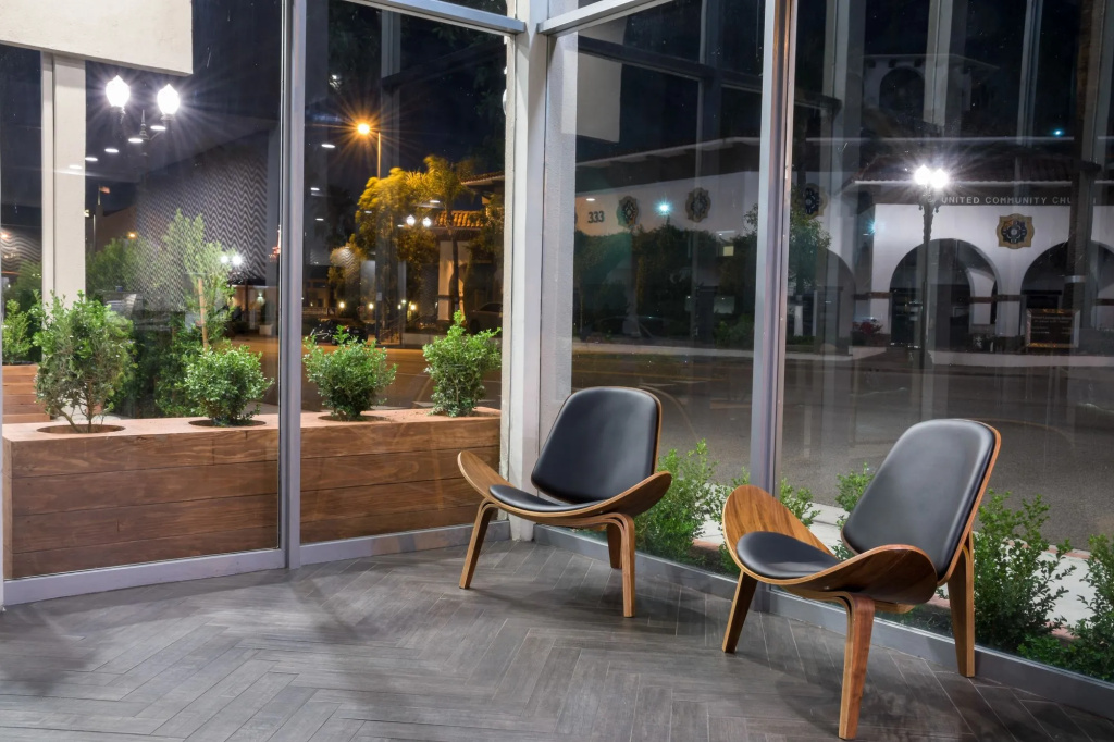 Hotel Xilo Glendale — photo 7
