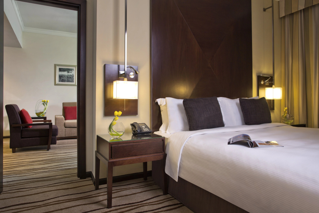 Radisson Blu Barsha Heights Hotel — photo 7