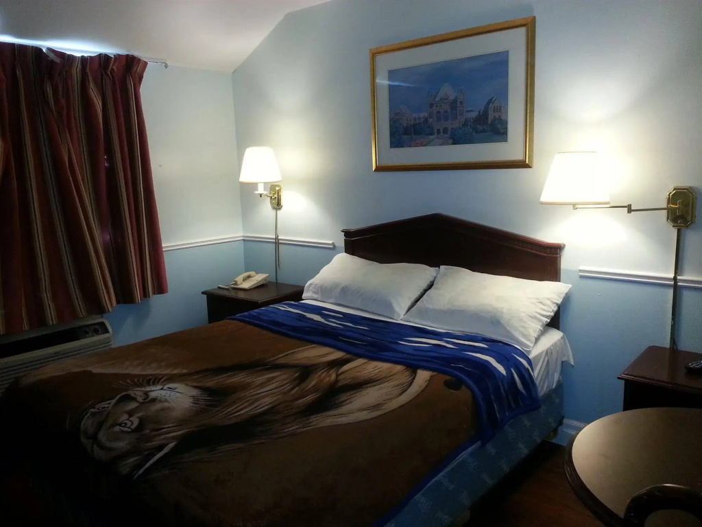 Queensway Motel, photo 3