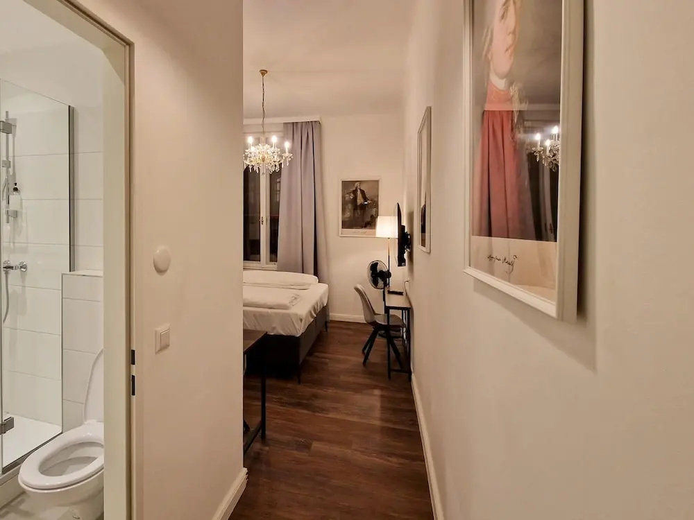 Pension Mozart - Vienna Center, Self Check-in — photo 7