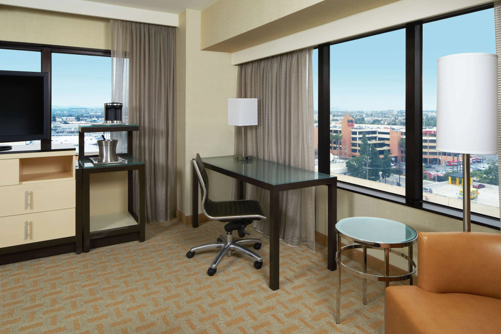 Hilton Los Angeles Airport — photo 8