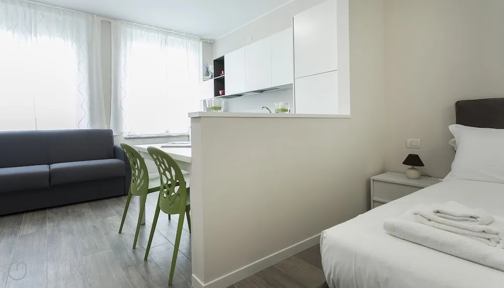 Italianway   - Cadorna 10 - B — photo 4