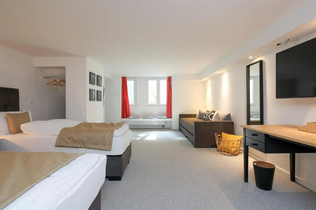 5 Personen Altbau nahe Kurfürstendamm — photo 5
