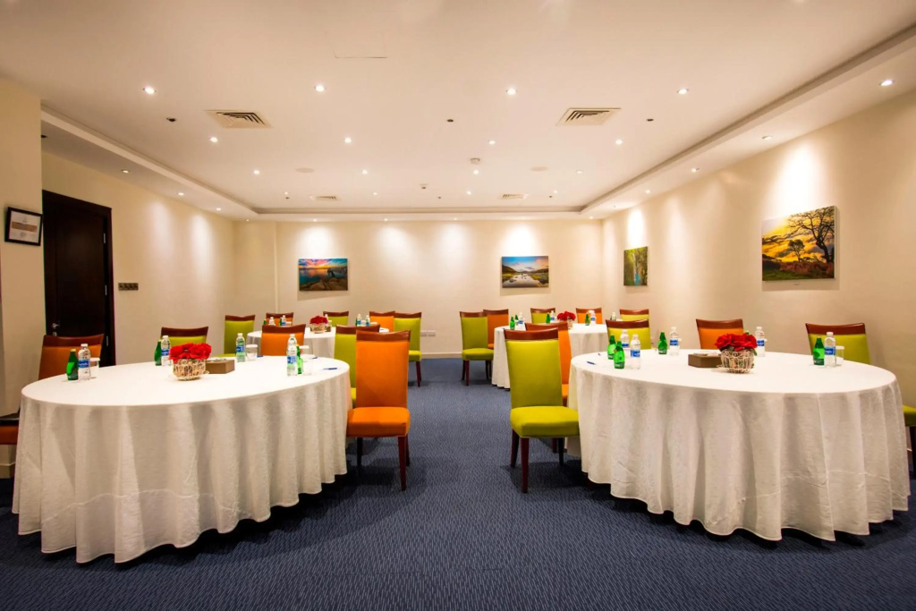 City Seasons Muscat Hotel, photo 3