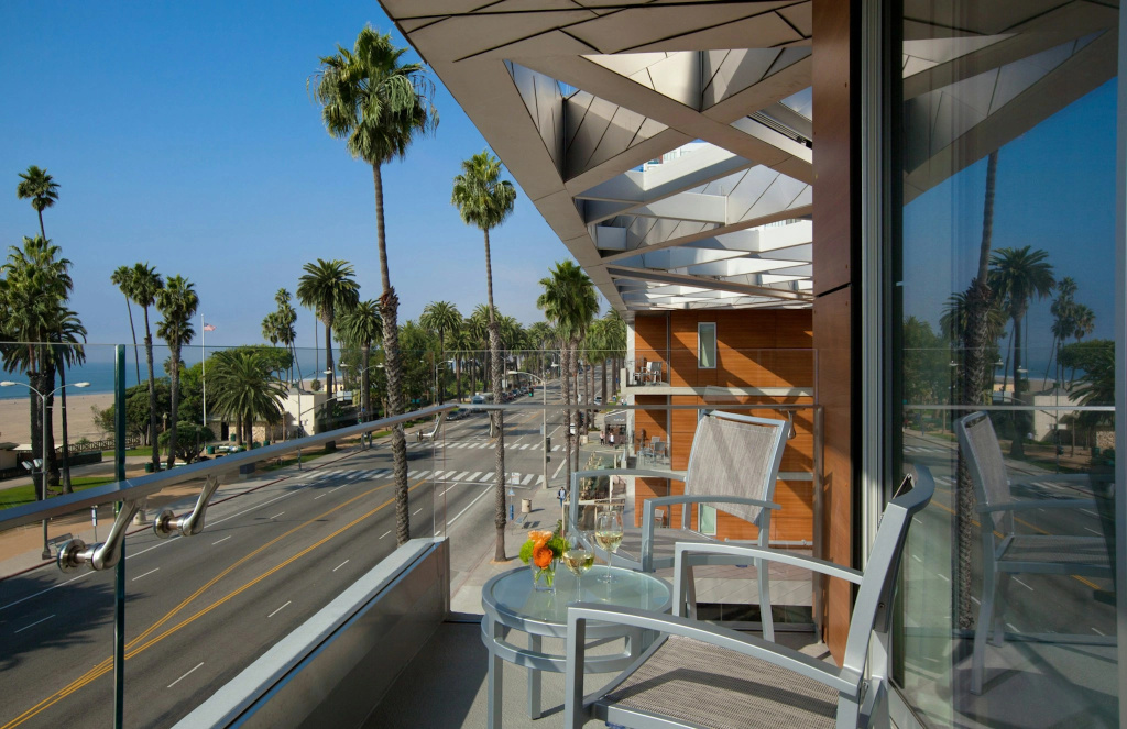Shore Hotel — photo 7