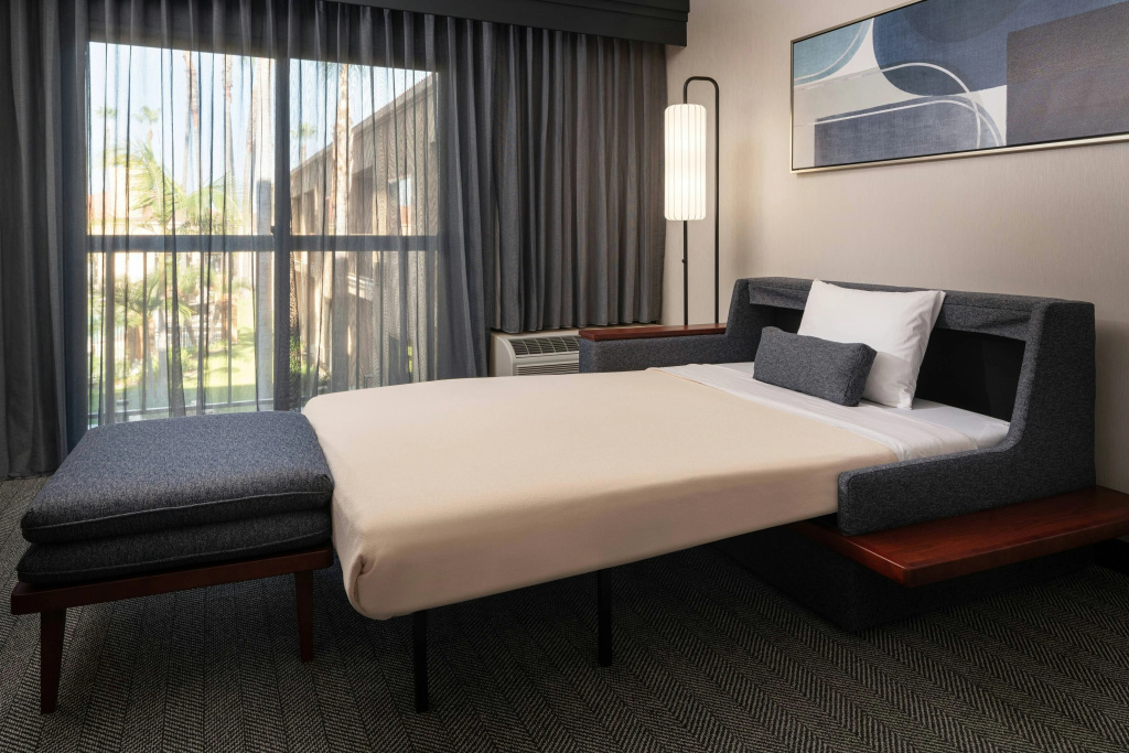 Courtyard by Marriott LA Hacienda Heights/Orange County, photo 3