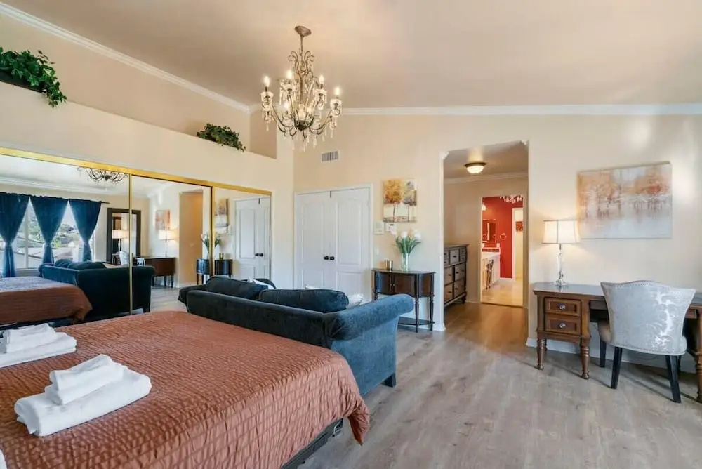 @ Marbella Lane - Captivating Home W/pool, photo 5