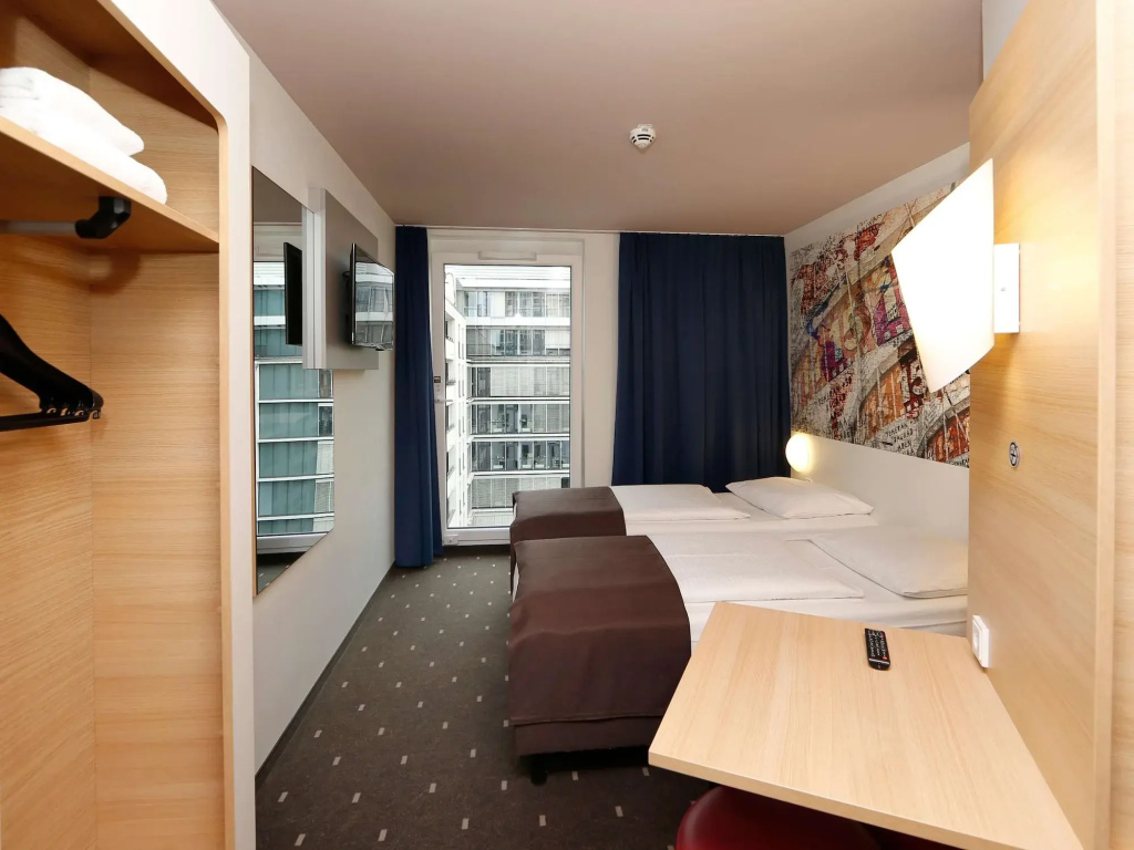 B&B Hotel Berlin-Alexanderplatz — photo 4