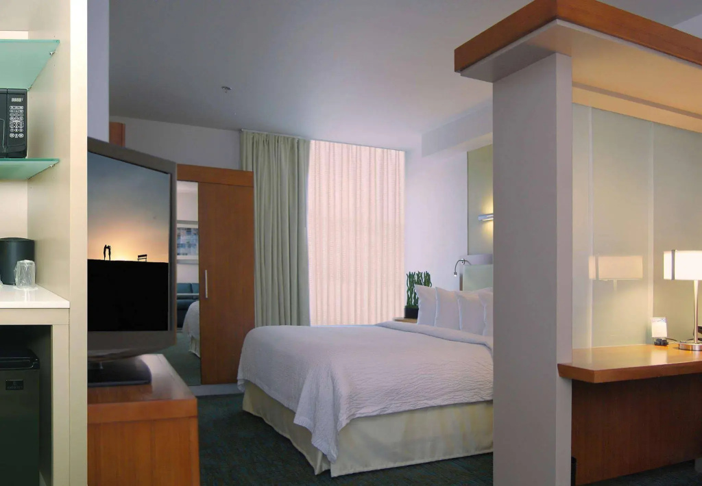 SpringHill Suites Las Vegas North Speedway — photo 7