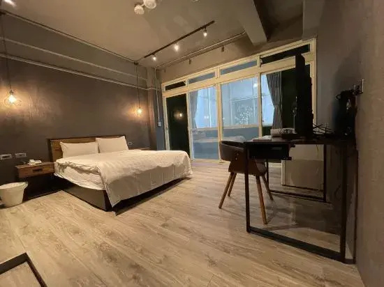 Pure Meworld Hotel