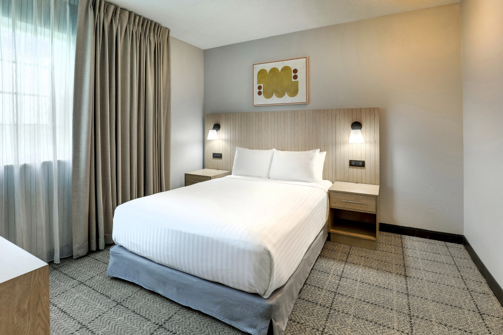Sonesta Simply Suites Miami Airport Doral — photo 6