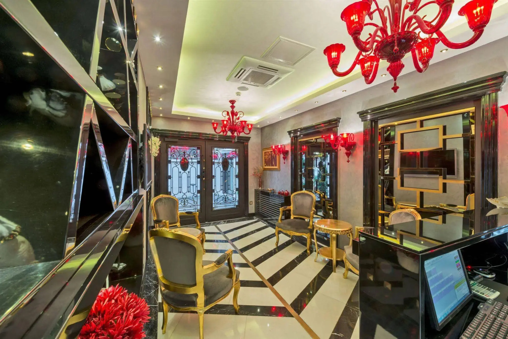 The Million Stone Hotel - Special Class — photo 2