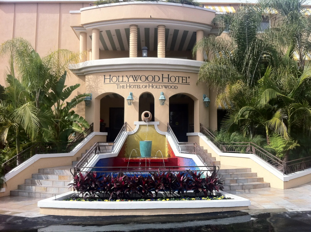 The Hollywood Hotel
