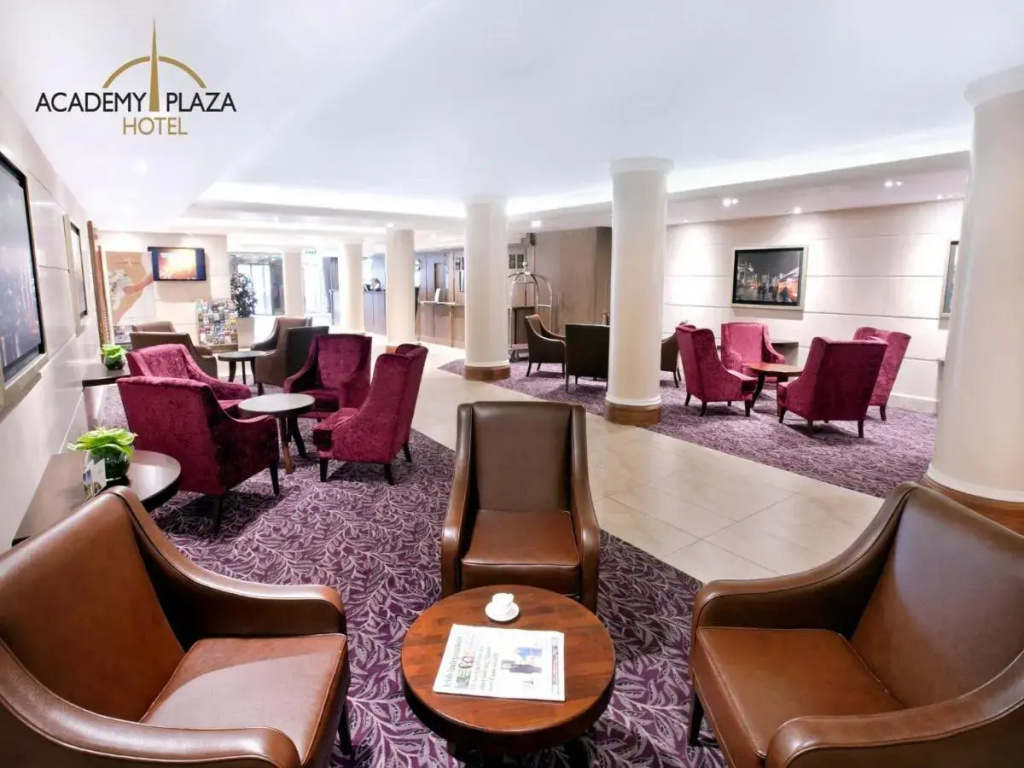 Academy Plaza Hotel, photo 2