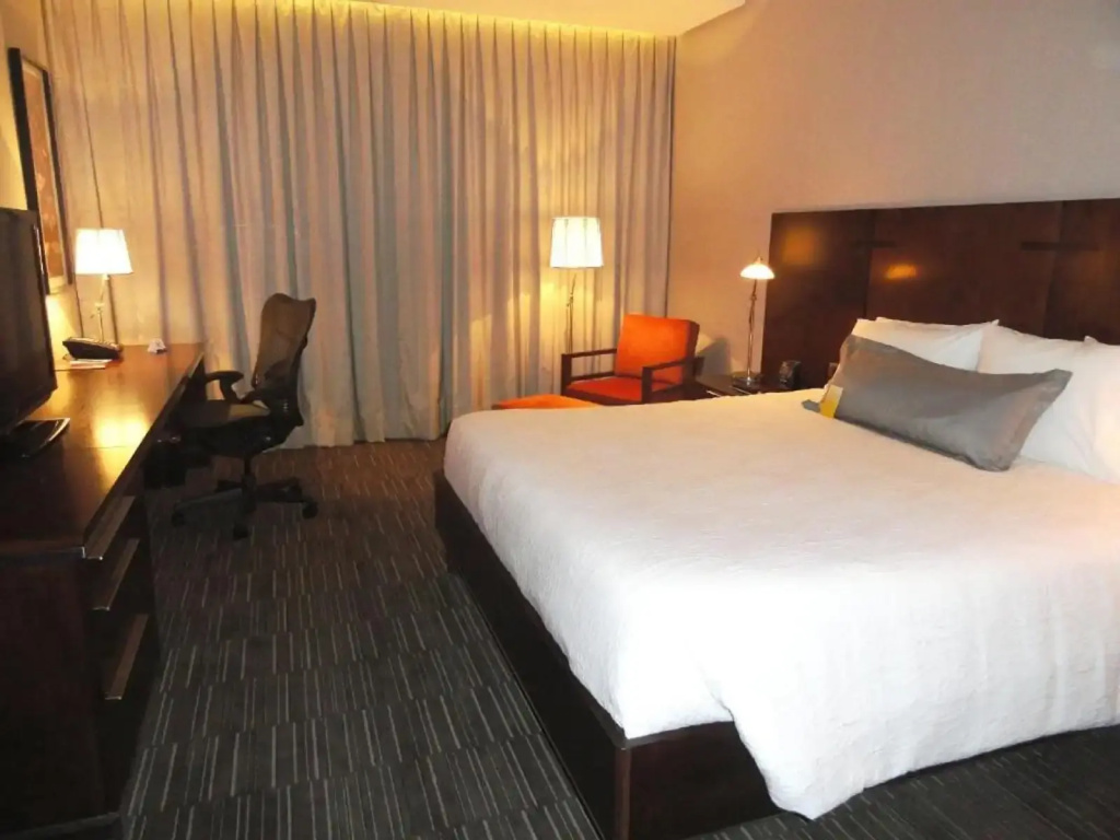 Hilton Garden Inn Santiago Airport — photo 6