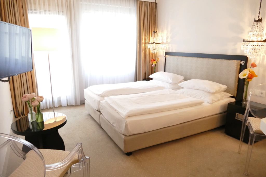 Hotel an der Oper — photo 6