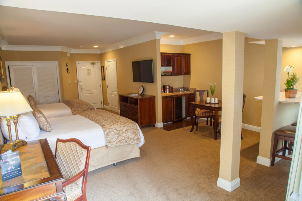 Best Western Plus Sunset Plaza Hotel, photo 4