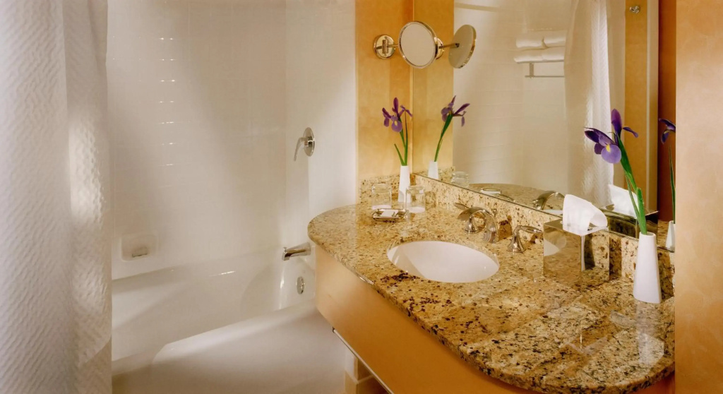 Orchard Garden Hotel — photo 8