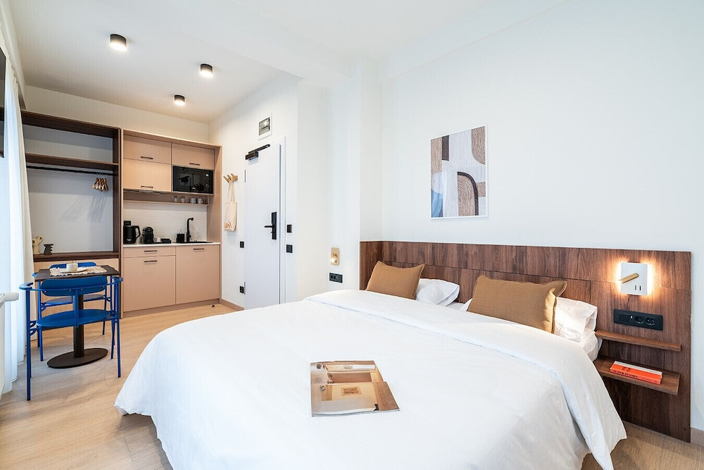 Old Town Apartments by Olala Homes, photo 5