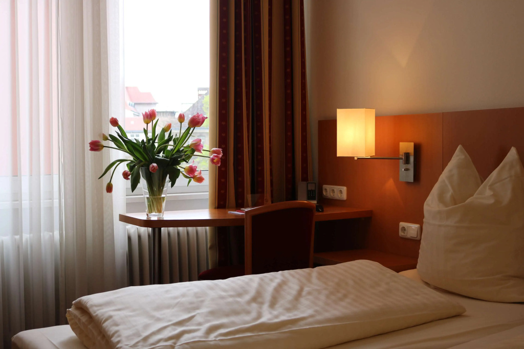 Air in Berlin Hotel — photo 3