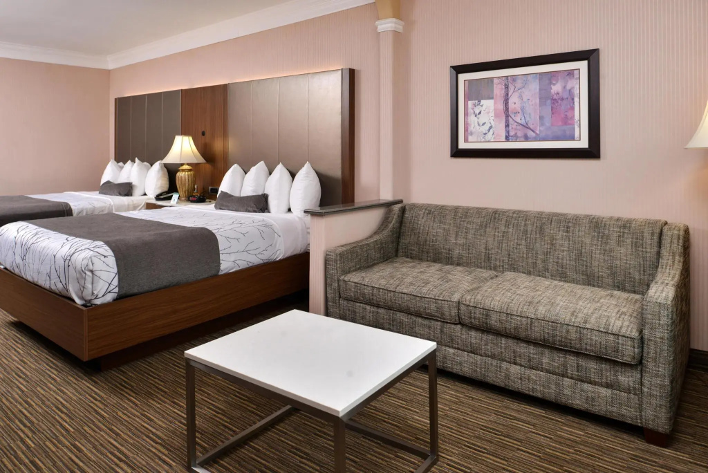 Best Western Plus Suites Hotel - LAX  Airport LA Stadium, photo 5