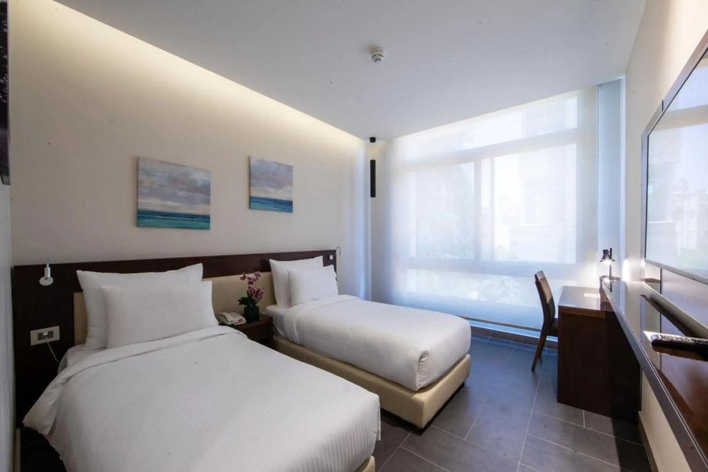 The Compass Hotel, photo 2