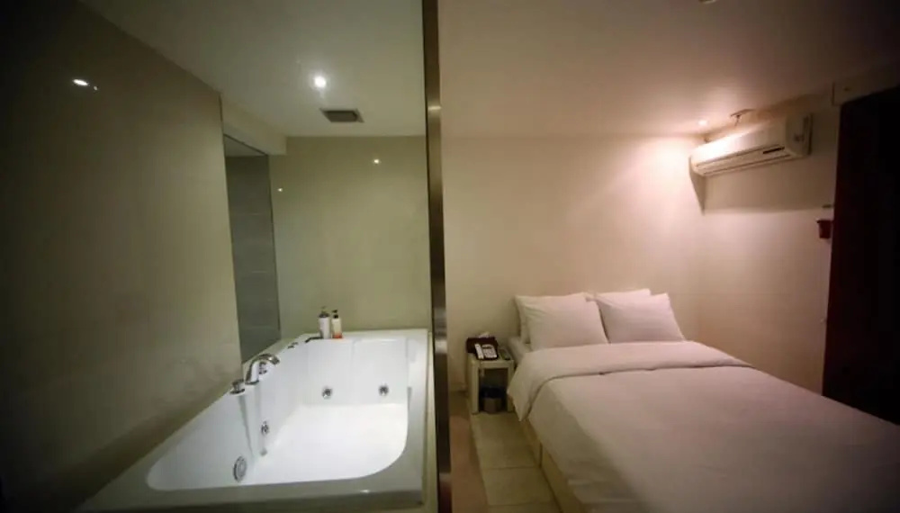 Gugi Hotel — photo 7