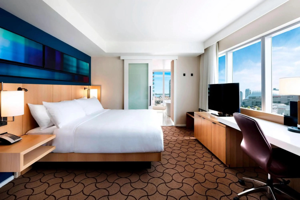 Delta Hotels by Marriott Toronto, photo 2