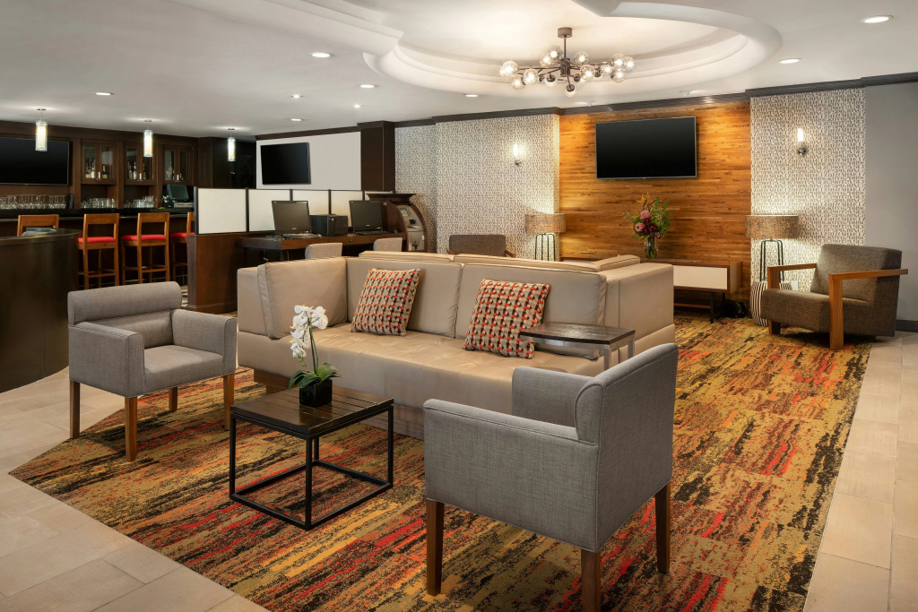 Four Points by Sheraton Hotel & Suites San Francisco Airport, photo 2