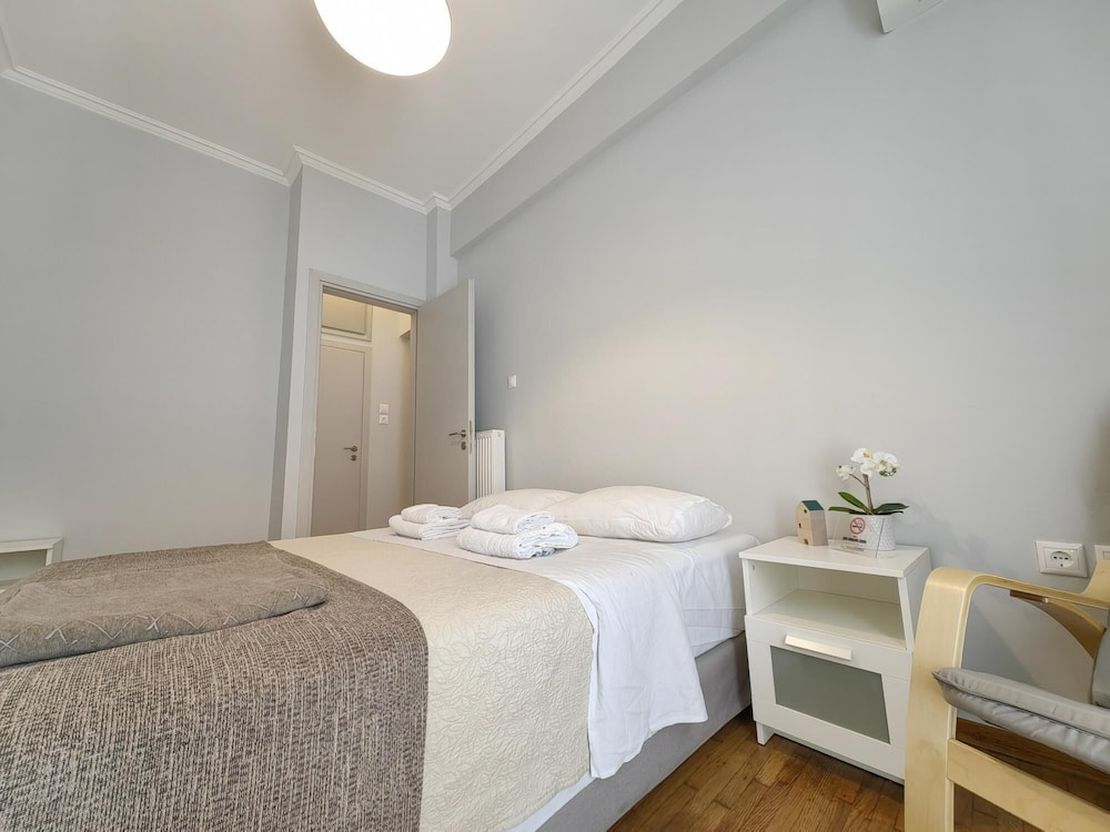 Hermes - Acropolis Residence Apartment