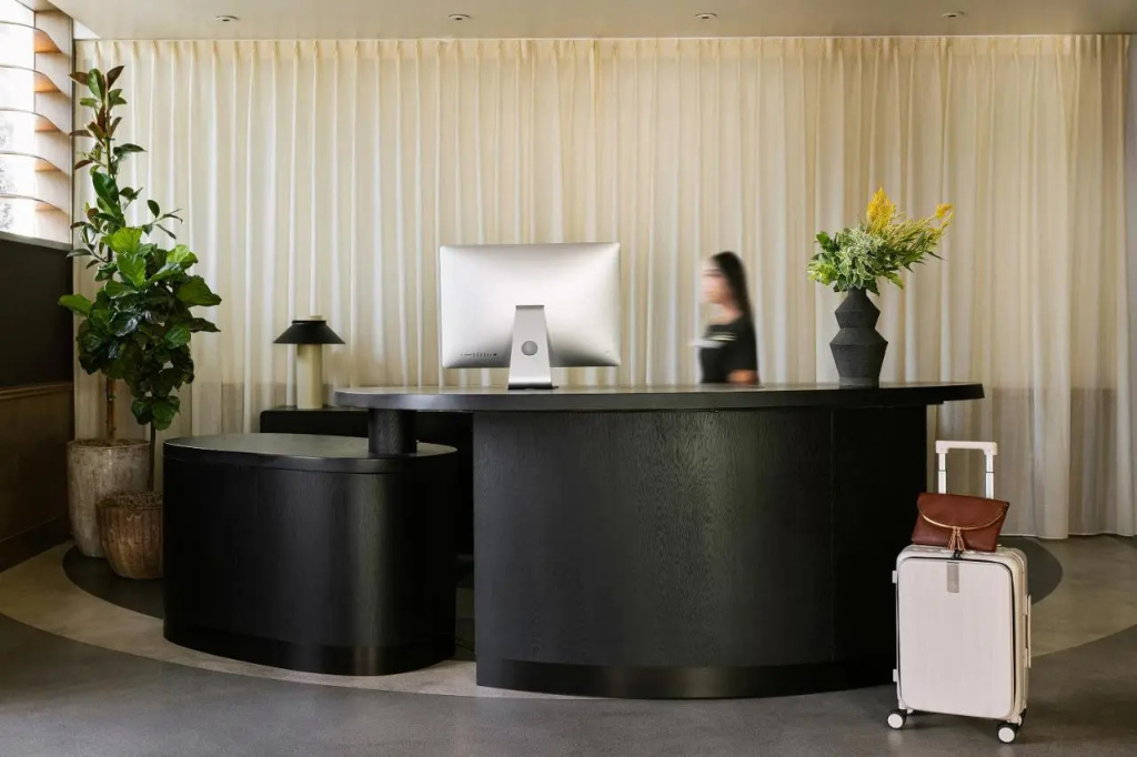 The Eden Hotel, photo 2