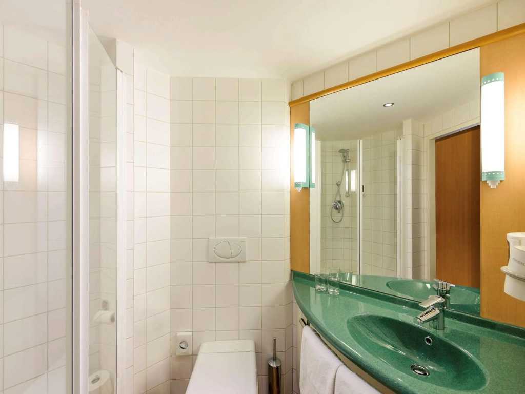 ibis Wien City — photo 8