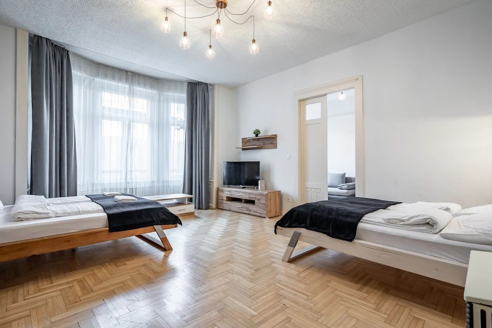 Central Luxury Apartment, photo 2