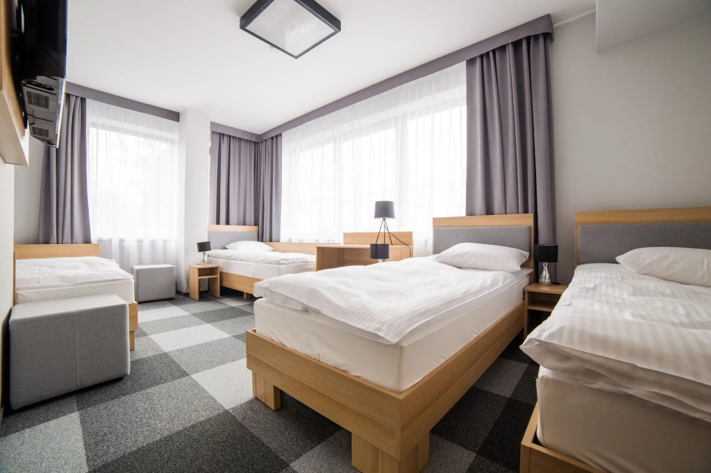 Waw Hotel Airport Okecie — photo 5