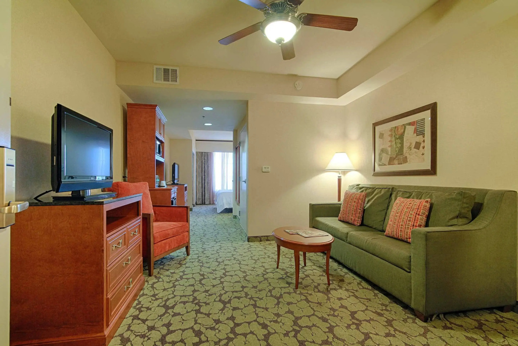 Hilton Garden Inn Las Vegas Strip South — photo 7