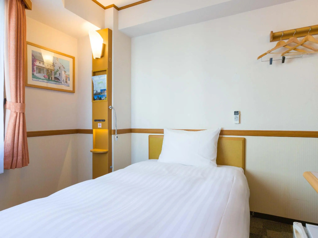 Toyoko Inn Osaka Tsuruhashi Ekimae — photo 3