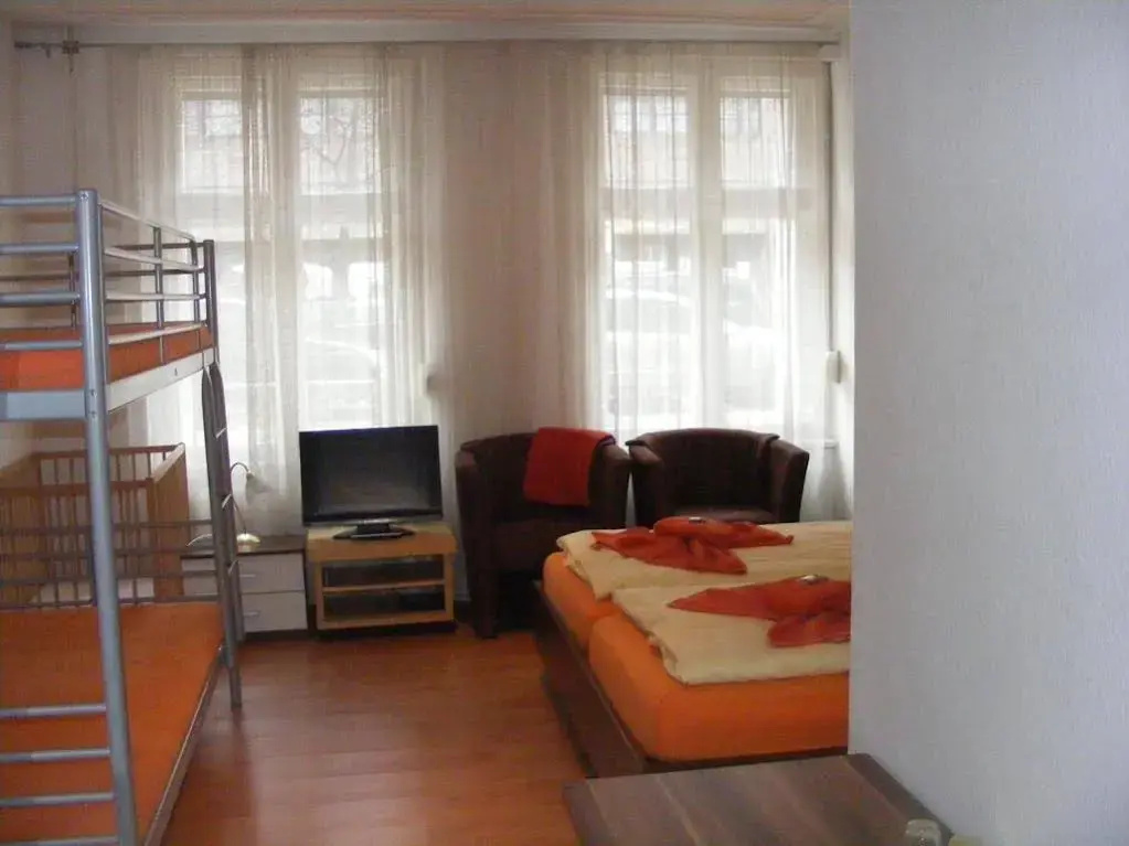 Hotel Pension Tempelhof — photo 6