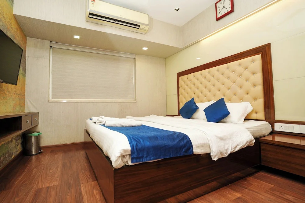 Zenith Homes - Powai Suites