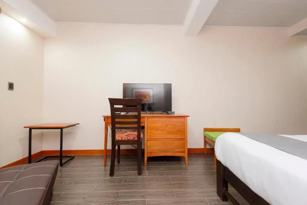 La Luna Inn, photo 3